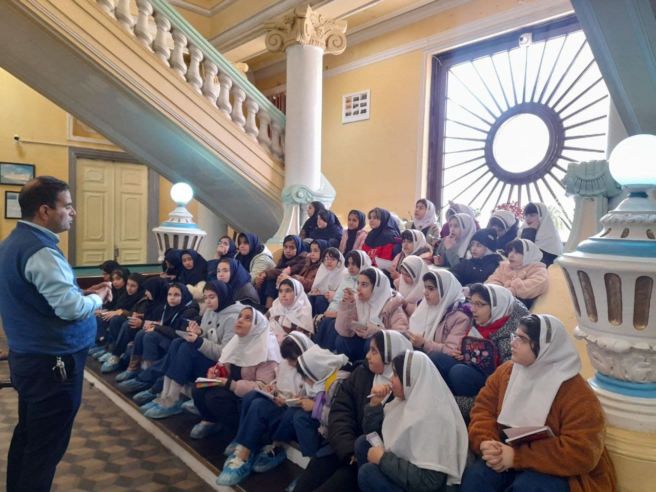 کاخ موزه بندر انزلی